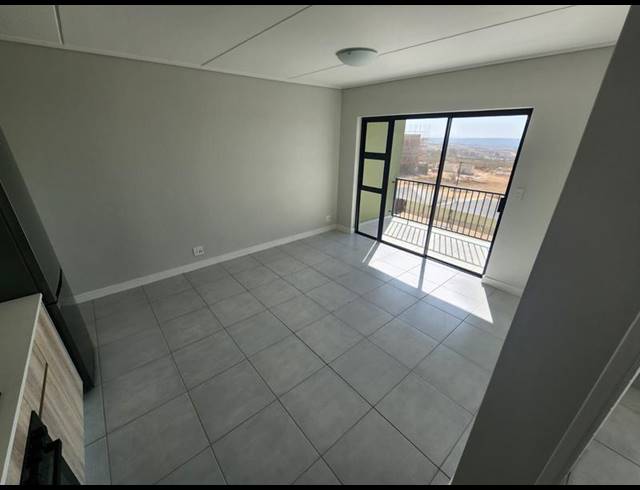 1 BEDROOM APARTMENT FOR SALE IN MOOIKLOOF